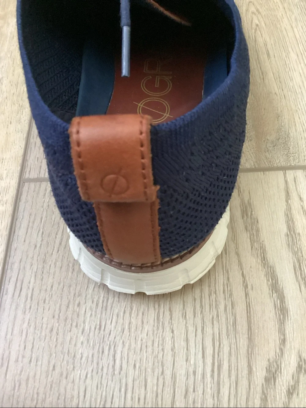 Cole Haan ZERØGRAND Stitchlite™ Wingtip Oxford Marine Blue Size 9.5 Smart Casual